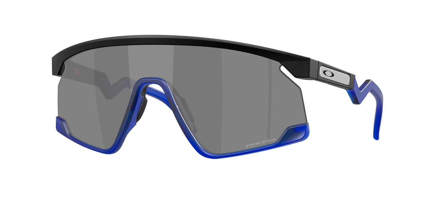 Occhiali da Sole Oakley BXTR OO9280 – Design Monolente e Stile Street