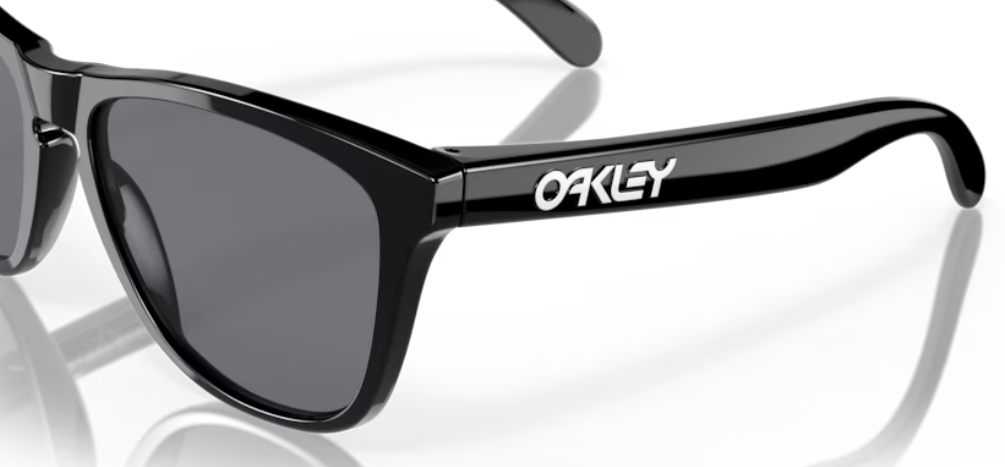 Occhiali da Sole Oakley Frogskins 9013 – L’Icona Anni ’80 Rivisitata