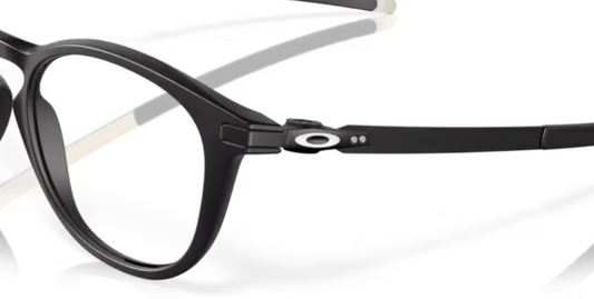 Occhiale da vista Oakley Pitchman R OX8105 – Stile moderno e comfort superiore