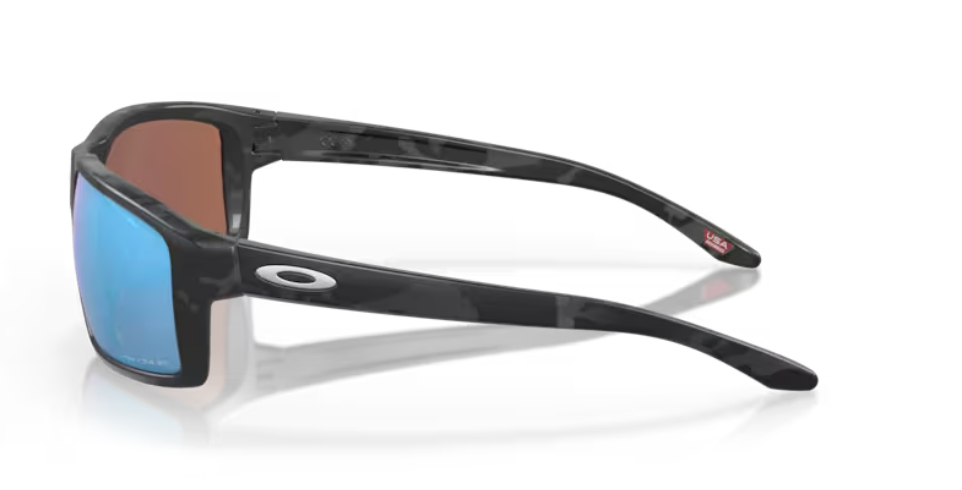Occhiali da Sole Oakley Gibston 9449 – Design Avvolgente e Protettivo