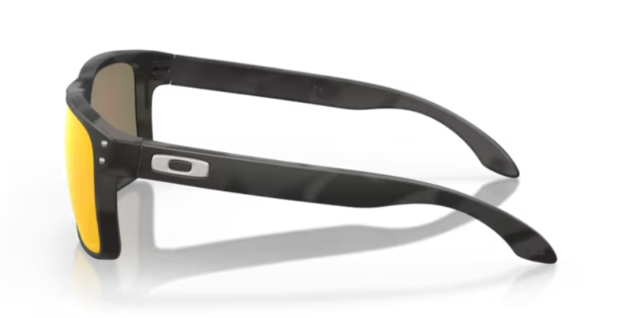 Occhiali da Sole Oakley Holbrook 9102 – Icona di Stile e Performance