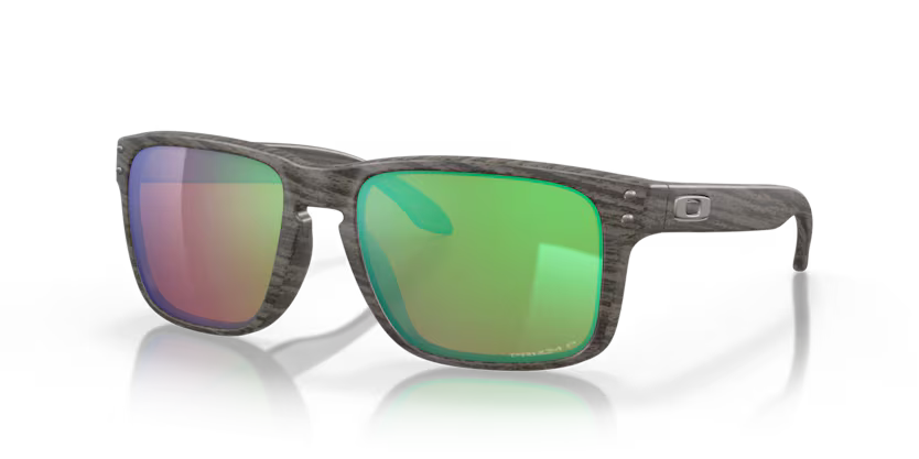 Occhiali da Sole Oakley Holbrook 9102 – Icona di Stile e Performance