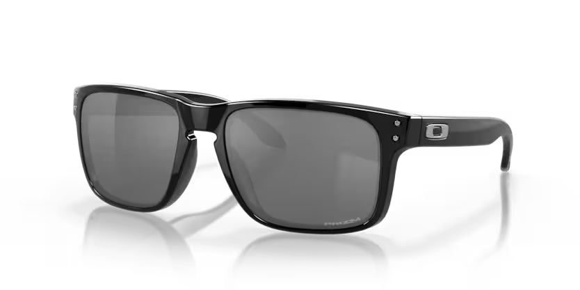 Occhiali da Sole Oakley Holbrook 9102 – Icona di Stile e Performance