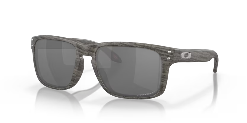 Occhiali da Sole Oakley Holbrook 9102 – Icona di Stile e Performance