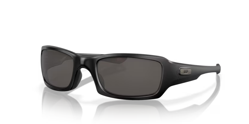 Occhiali da Sole Oakley Fives Squared 9238 – Stile Compatto e Carattere Urbano