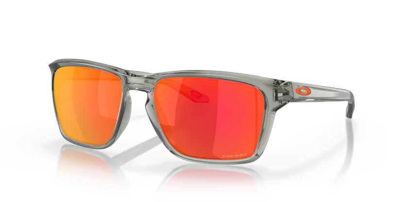 Occhiali da Sole Oakley Sylas 9488 – Stile Classico e Lenti Prizm™