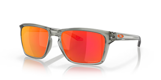 Occhiali da Sole Oakley Sylas 9488 – Stile Classico e Lenti Prizm™